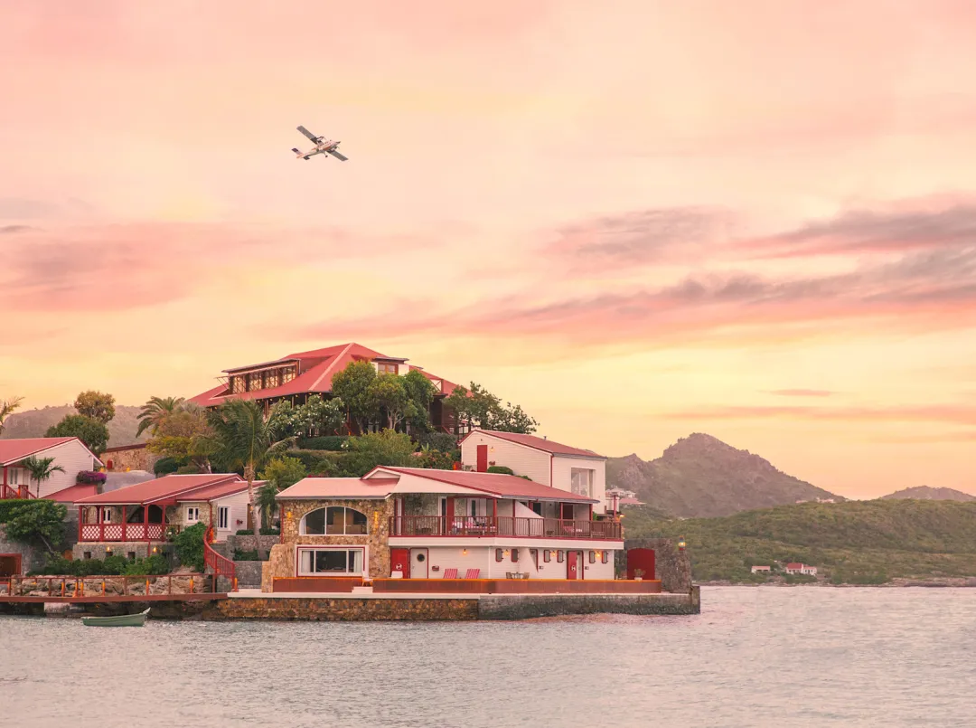 01_EDEN_ROCK_ST_BARTHS_HOMEPAGE_2340x1743