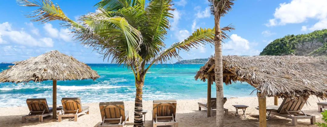Odysseys Travel - Hotel Manapany - Beach loungers