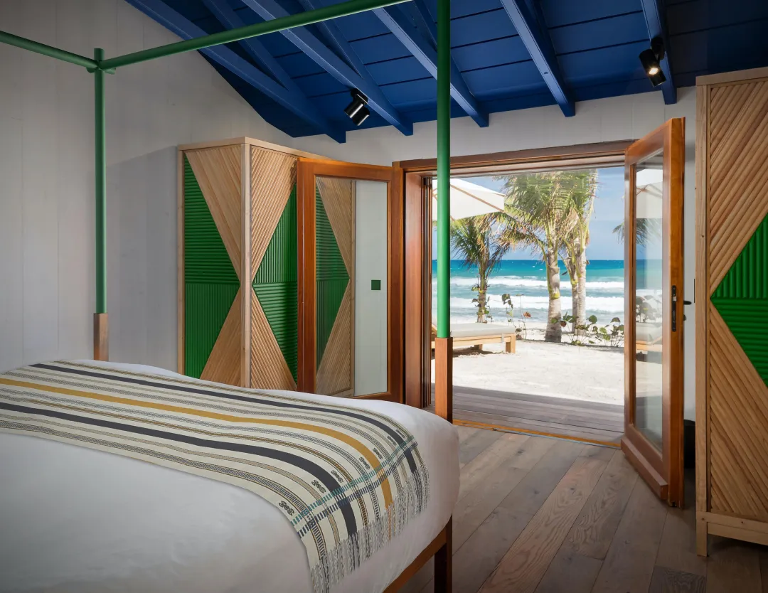 Odysseys Travel - Hotel Manapany - Rooms - Beach Side Suite - Bedroom