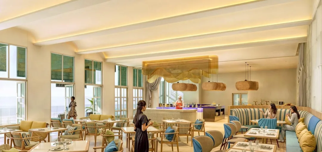 Odysseys Travel - Centara Villas Phi Phi Island - Talee Bar - Interior