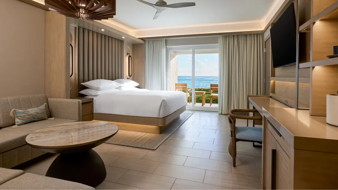 Odysseys Travel - JW Marriott St. Maarten Beach Resort and Spa - Deluxe Guest Room Oceanfront - Bedroom King