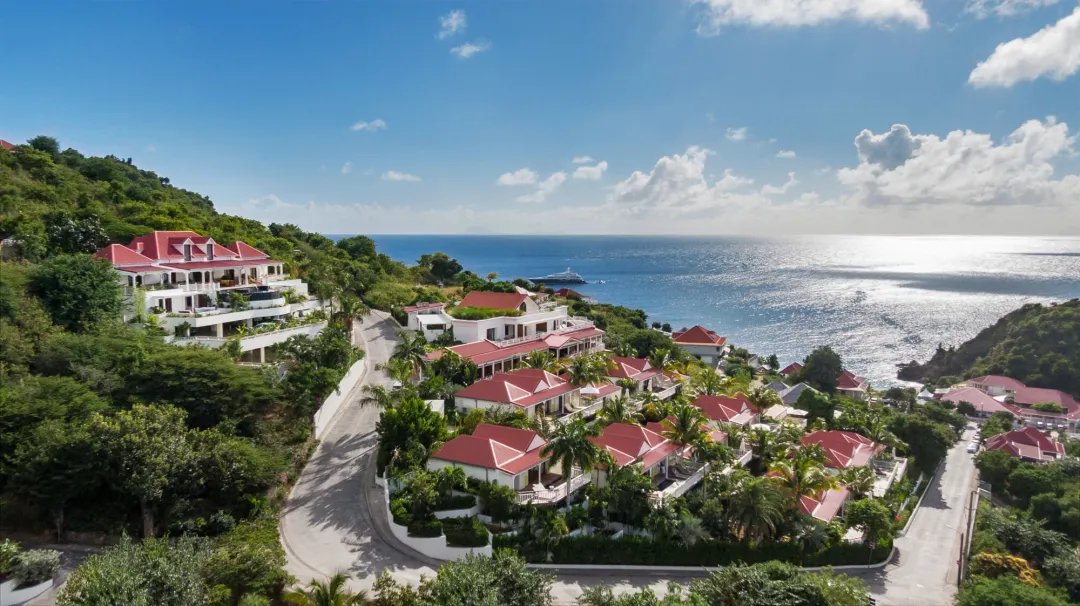 Odysseys Travel - Fouquet's Saint-Barth Hotel - Grounds - Hillside View