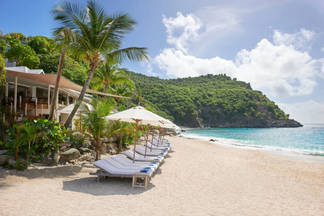Odysseys Travel - Fouquet's Saint-Barth Hotel - Beach - Loungers