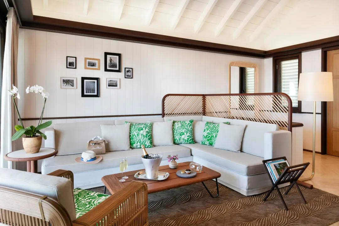 Odysseys Travel - Fouquet's Saint-Barth Hotel - Deluxe Suite Pool and Seaview - Living Room