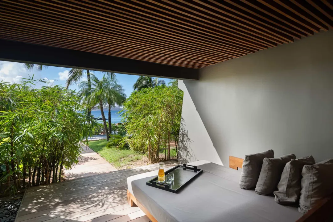 Odysseys Travel - Hotel Christopher St Barth - Ocean Terrace - Terrace Daybed