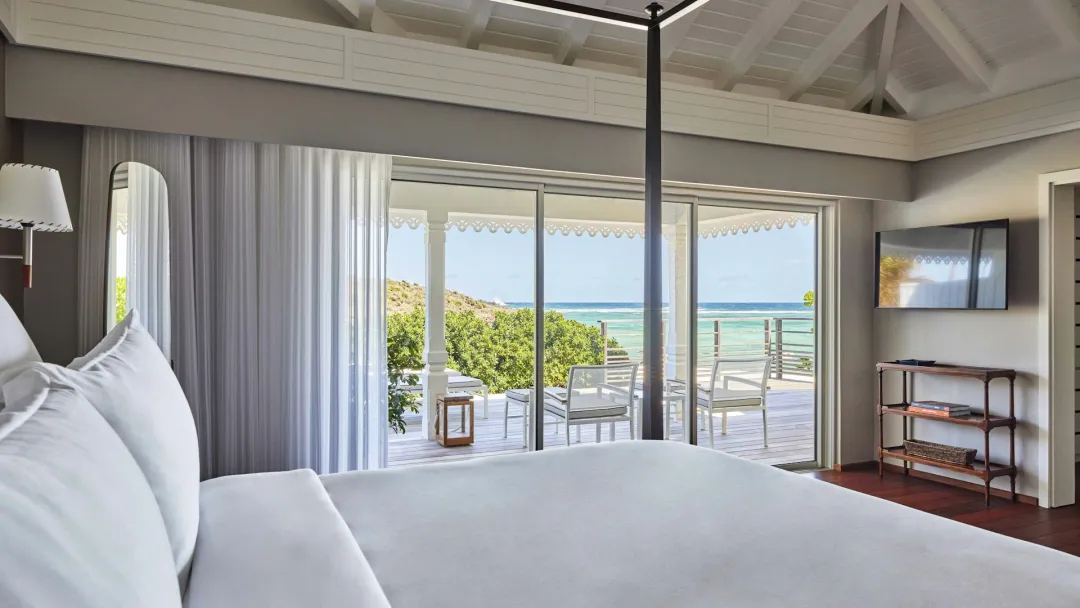 Odysseys Travel - Airelles Le Guanahani, Saint-Barthelemy - Ocean Cove Junior Suite - Bedroom