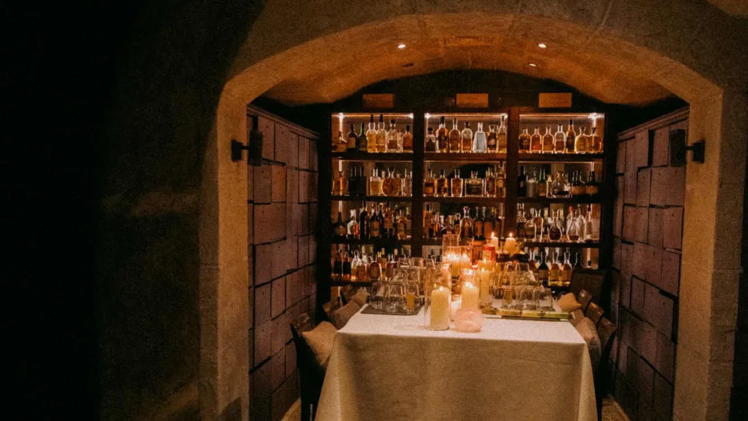 Odysseys Travel - La Samanna St Martin, Caribbean - La Cave Wine Cellar - Interior set up