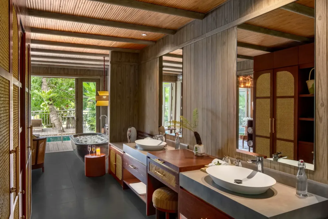 Riverfront Pool Villa - Bathroom