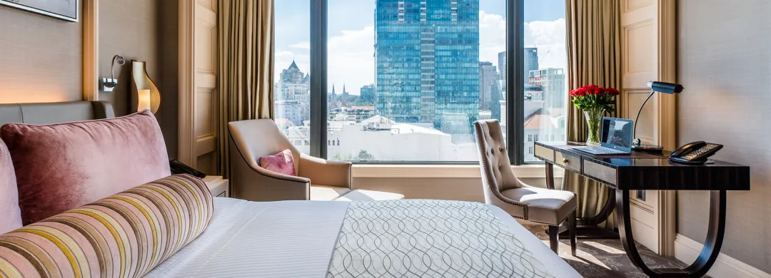 Odysseys Travel - Caravelle Hotel - Rooms - Signature Room - Work Desk