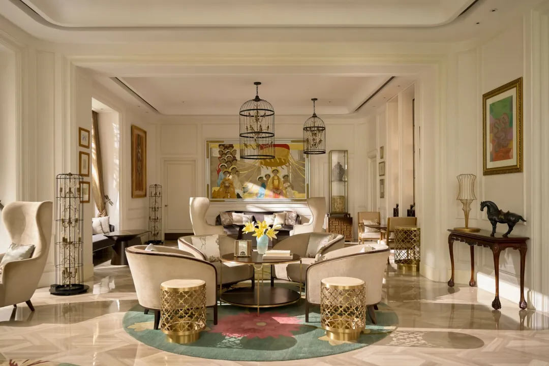 Odysseys Travel - Hotel des Arts Saigon - Lobby
