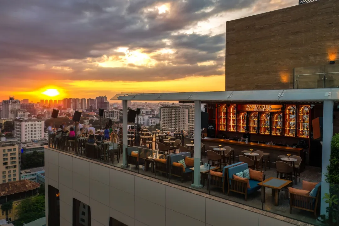 Odysseys Travel - Hotel des Arts Saigon - Social Club Rooftop Bar - Rooftop Terrace