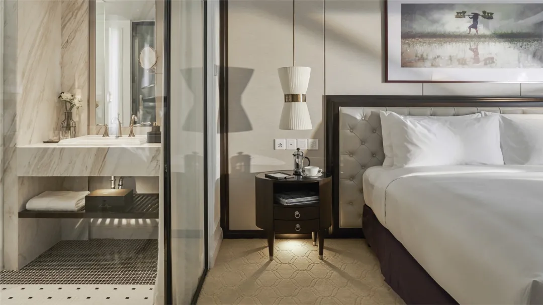 Odysseys Travel - Mai House Saigon - Rooms - Deluxe Room - Bathroom Vanity