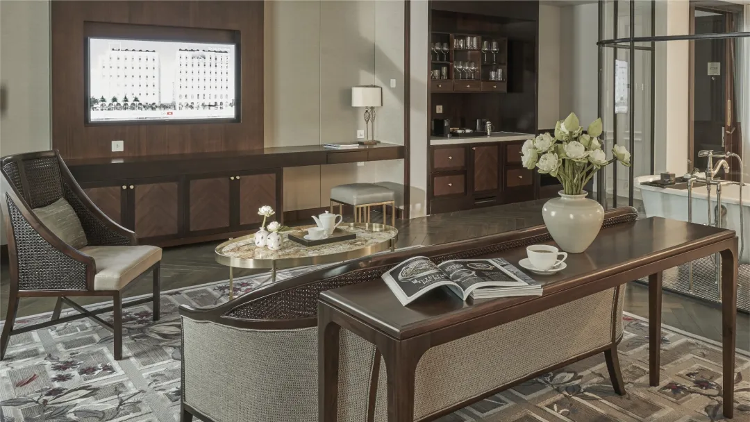 Odysseys Travel - Mai House Saigon - Rooms - Mai Suite - Living Area