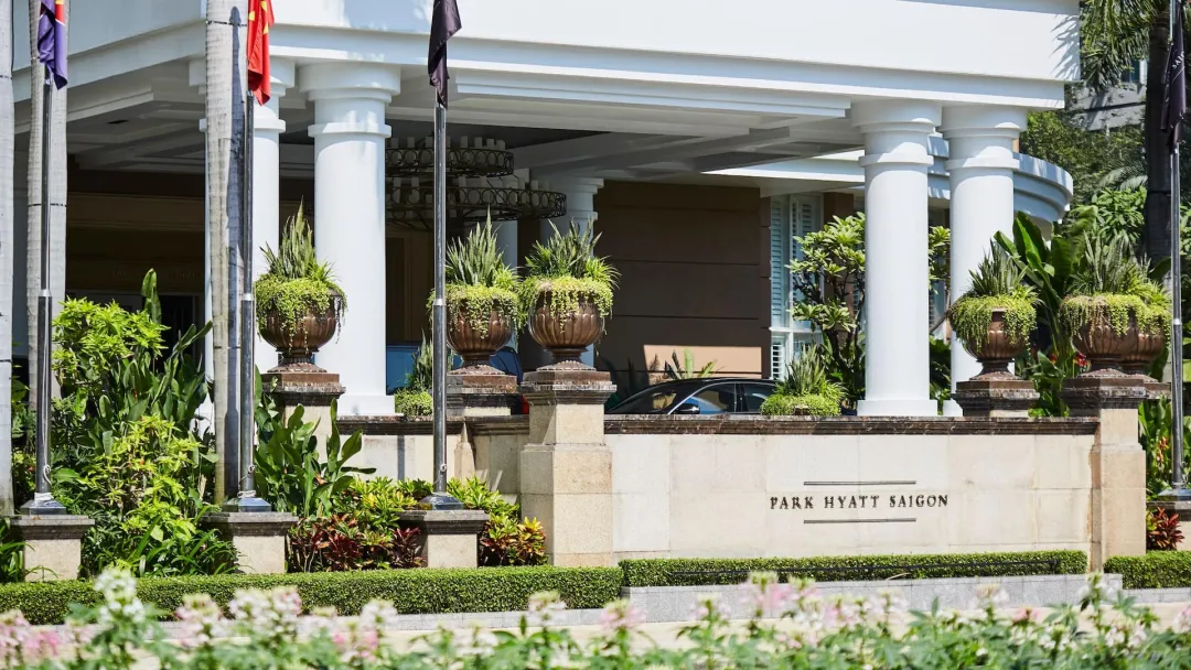 Odysseys Travel - Park Hyatt Saigon - Hotel Entrance