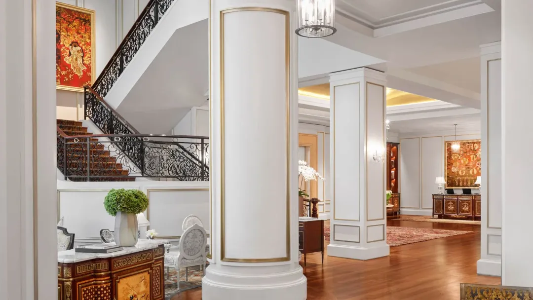 Odysseys Travel - Park Hyatt Saigon - Lobby Staircase