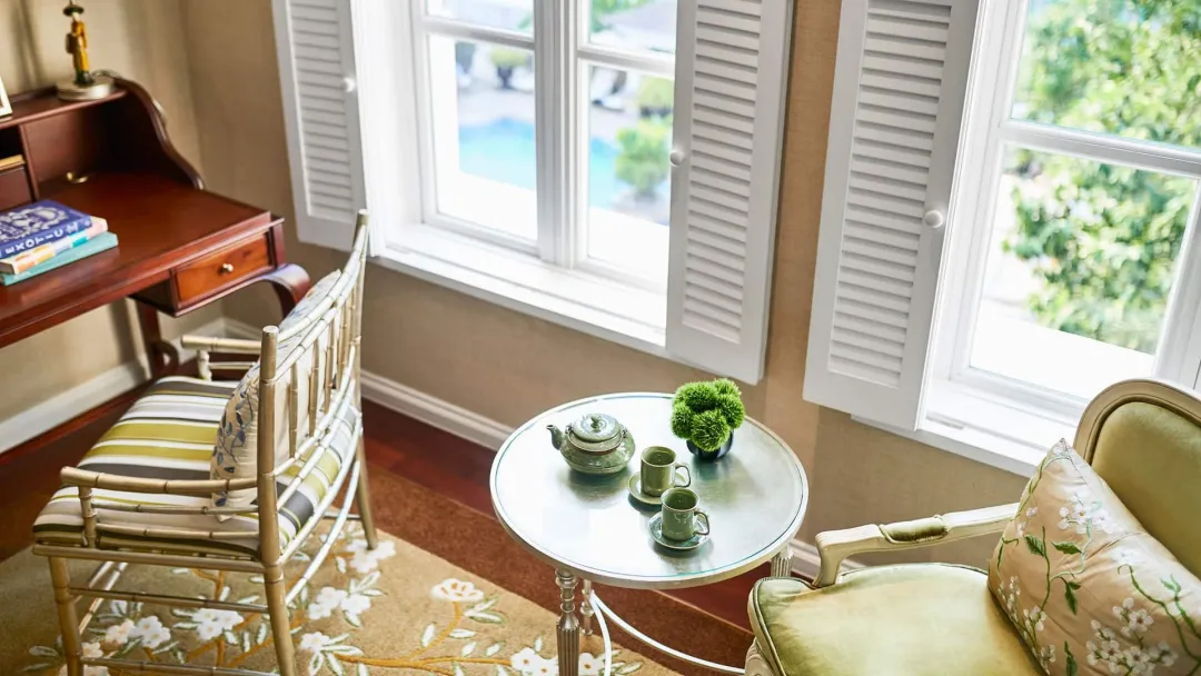 Odysseys Travel - Park Hyatt Saigon - Rooms - Guest Room - Seating and Desk Corner