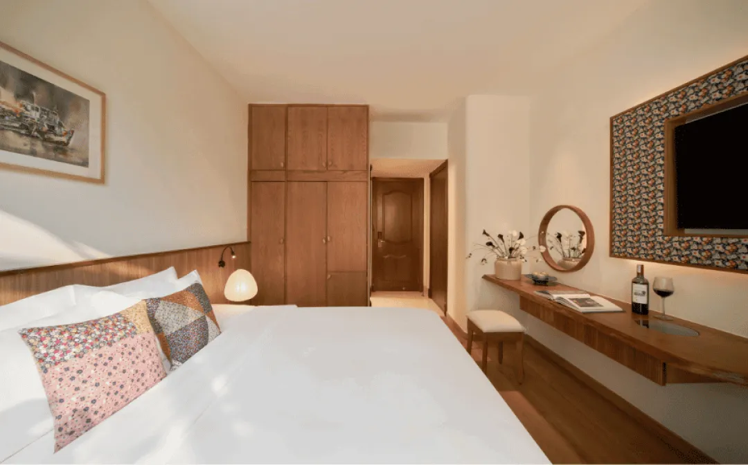 Odysseys Travel - Silverland Ben Thanh Hotel - Rooms - Sunshine Garden - Bedroom Desk and Wardrobe