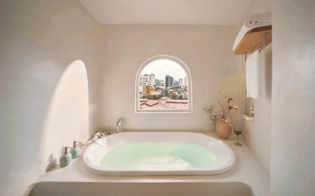 Odysseys Travel - Silverland Ben Thanh Hotel - Rooms - Splendid - Bathroom