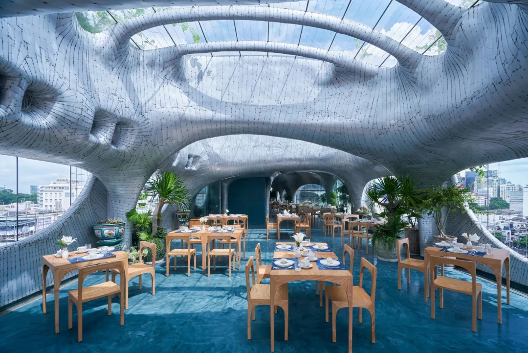 Odysseys Travel - Silverland Ben Thanh Hotel - Smith's Kitchen & Bar - Dining Room