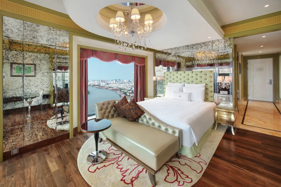 Odysseys Travel - The Riverie Saigon - Rooms - Grand Deluxe Room - Bedroom