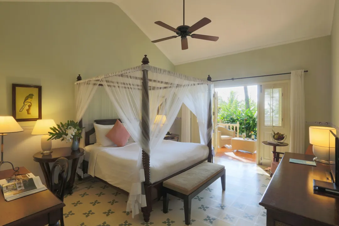 Odysseys Travel - La Veranda Resort Phu Quoc - MGallery Collection - Rooms - Classic Villa - Bedroom