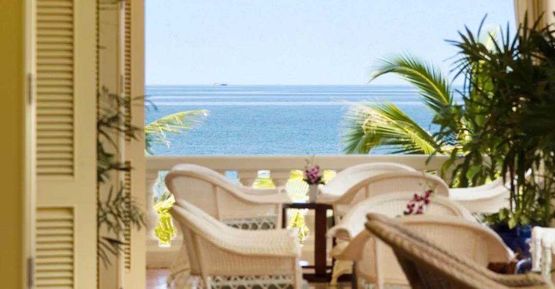 Odysseys Travel - La Veranda Resort Phu Quoc - MGallery Collection - Le Bar - Lounge