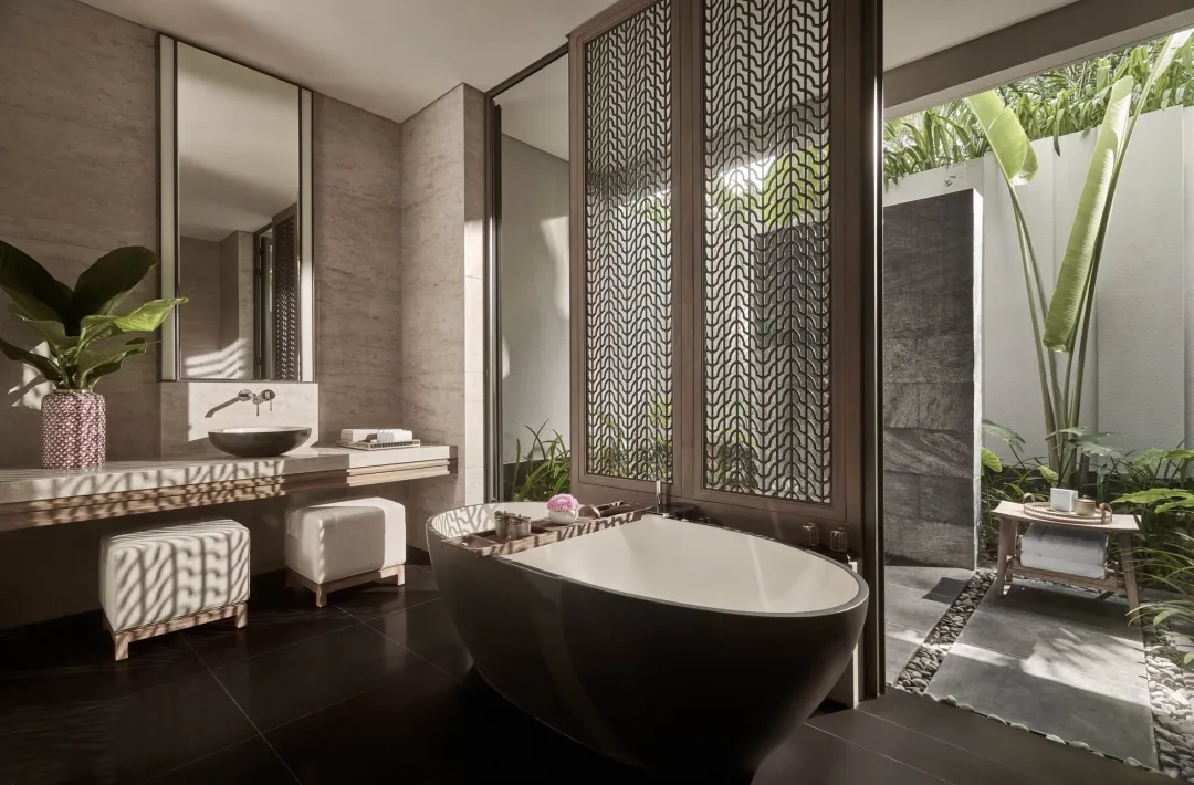 Odysseys Travel - Regent Phu Quoc - Rooms - Garden Pool Suite - Bathroom