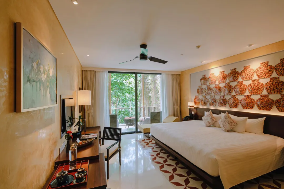 Odysseys Travel - Salinda Resort Phu Quoc Island - Rooms - Deluxe Room - Bedroom