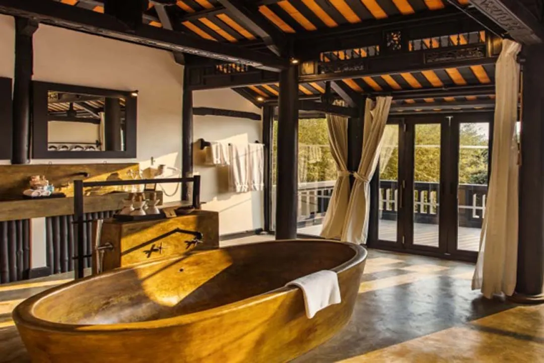 Odysseys Travel - Chen Sea Resort & Spa - Rooms - Two Bedroom Pool Villa - Bathroom