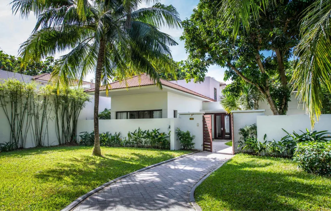 Odysseys Travel - Vinpearl Resort & Spa Phu Quoc - Villa Garden Path