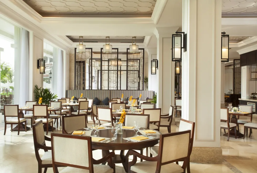 Odysseys Travel - Vinpearl Resort & Spa Phu Quoc - Nemo Restaurant - Dining Room