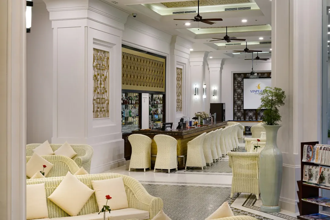 Odysseys Travel - Vinpearl Resort & Spa Phu Quoc - Pearl Lounge Café - Lounge