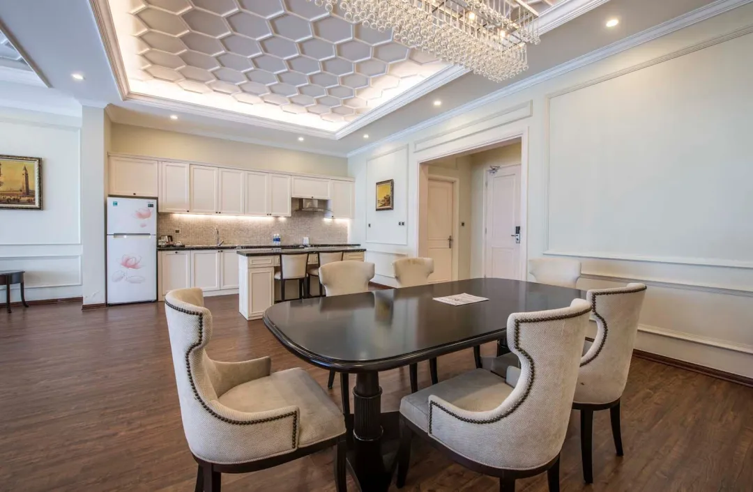 Odysseys Travel - Vinpearl Wonderworld Phu Quoc - Rooms - Two Bedroom Villa - Dining Area