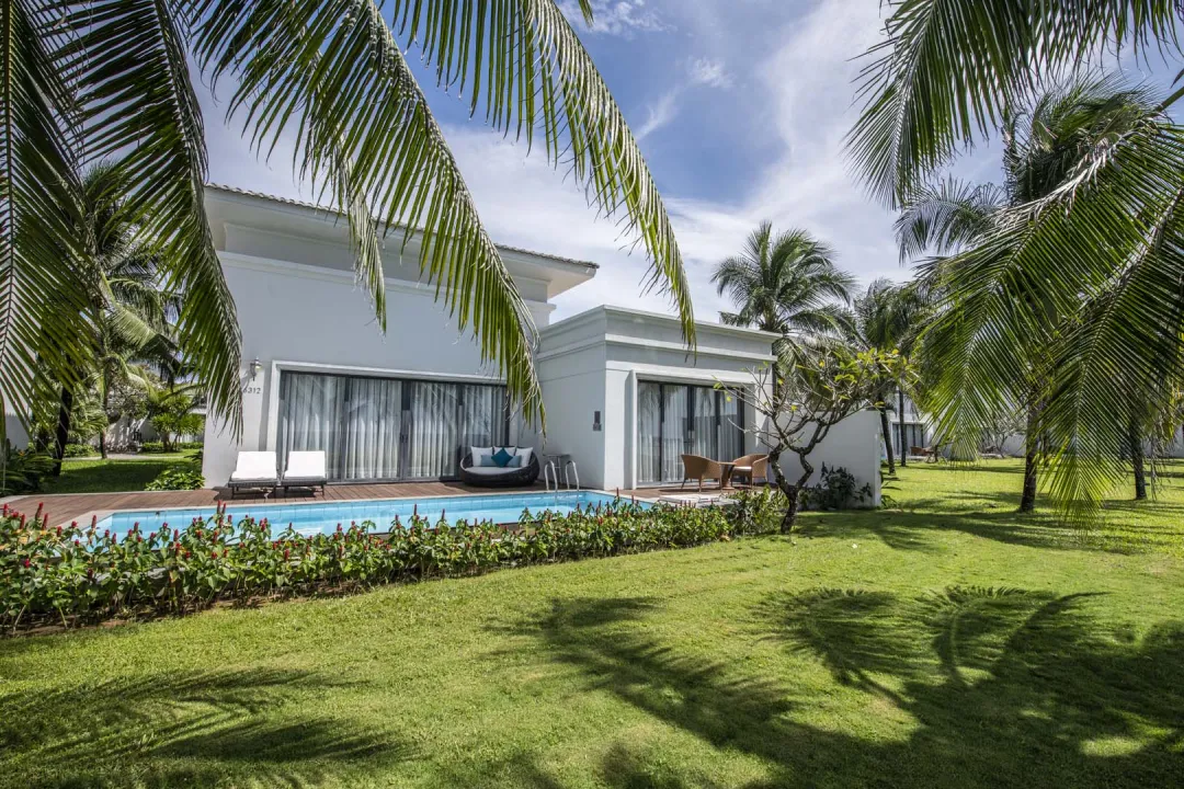 Odysseys Travel - Vinpearl Wonderworld Phu Quoc - Villa Exterior
