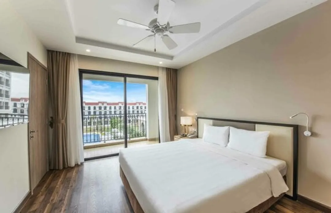 Odysseys Travel - VinHolidays Fiesta Phu Quoc - Rooms - Family Pool View - Second Bedroom